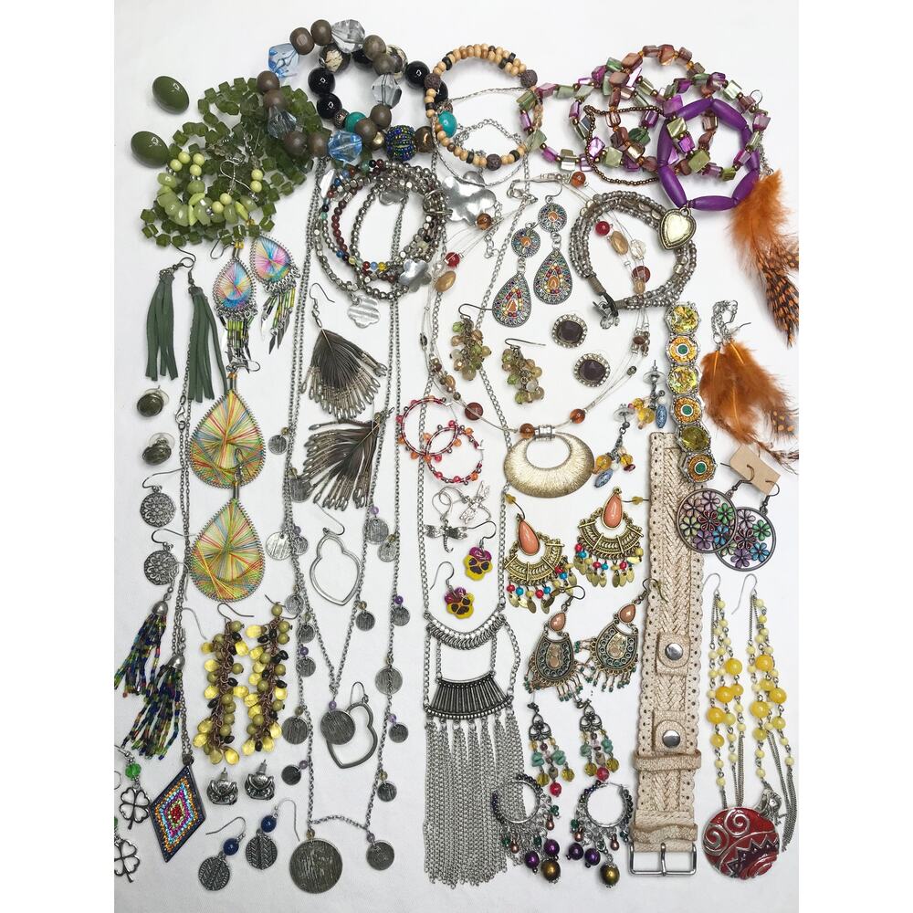 1.36lb Boho Festival Bronze Estate Mix Jewelry Necklace Earring Lot Bundle VTG - Picture 16 of 16
